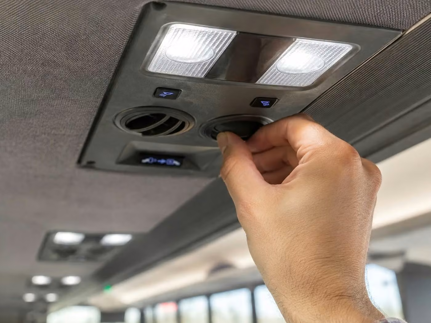 greenfield 20 passenger minibus air conditioning