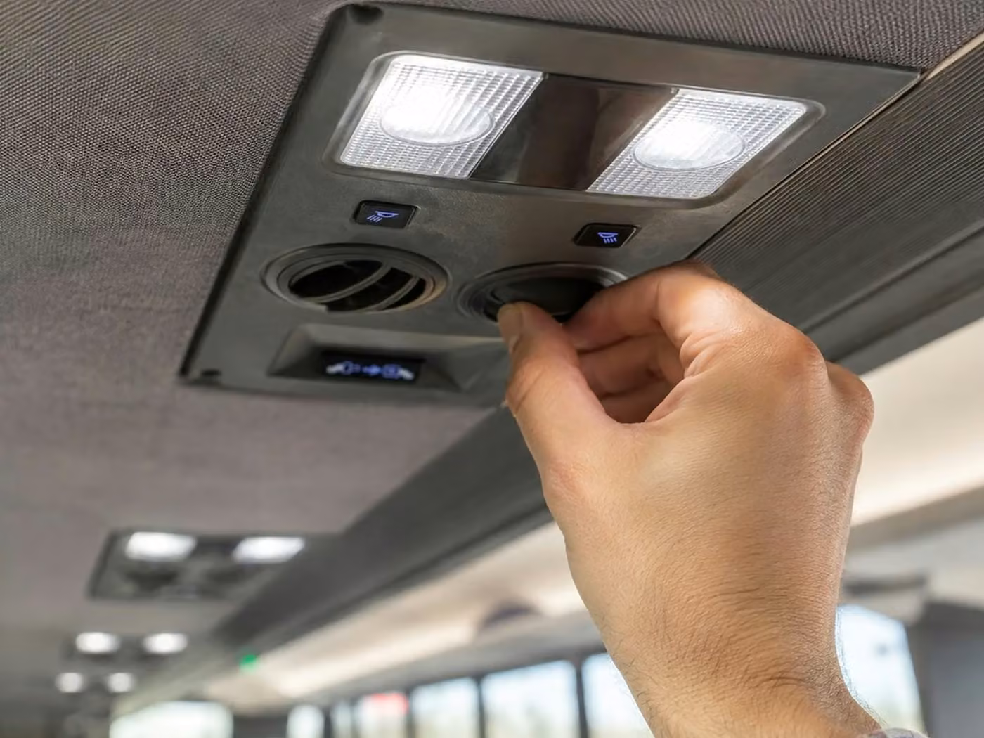 greenfield 35 passenger minibus air conditioning