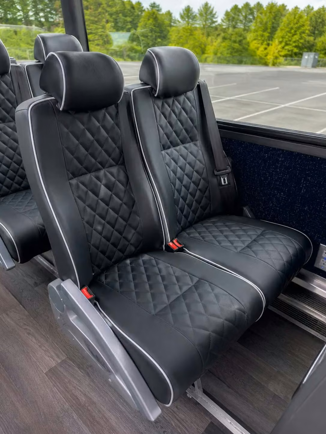 greenfield charter bus reclining seats