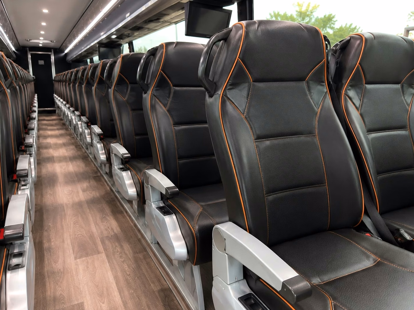 greenfield hotel to venue wedding guest shuttles in greenfield